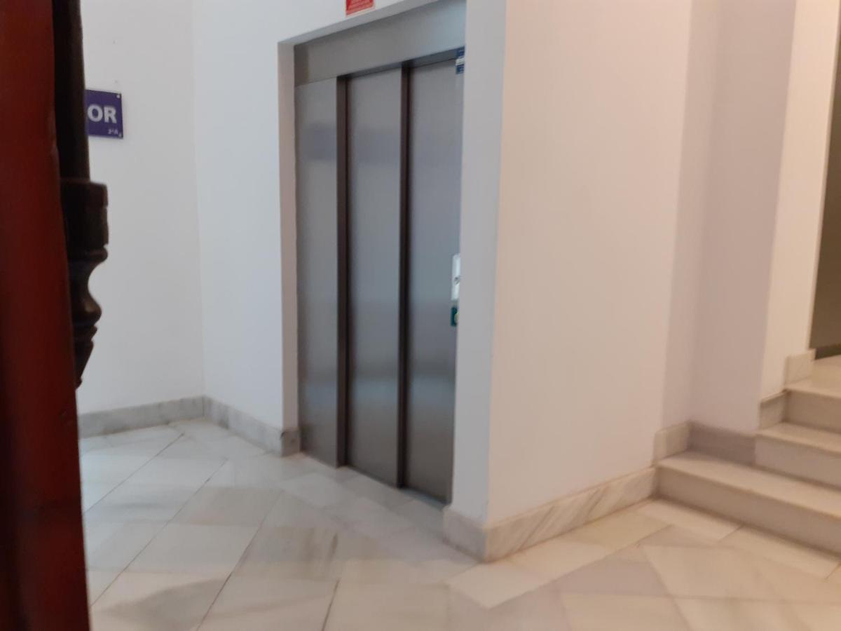 Apartamento Centro Historico II Малага Екстериор снимка